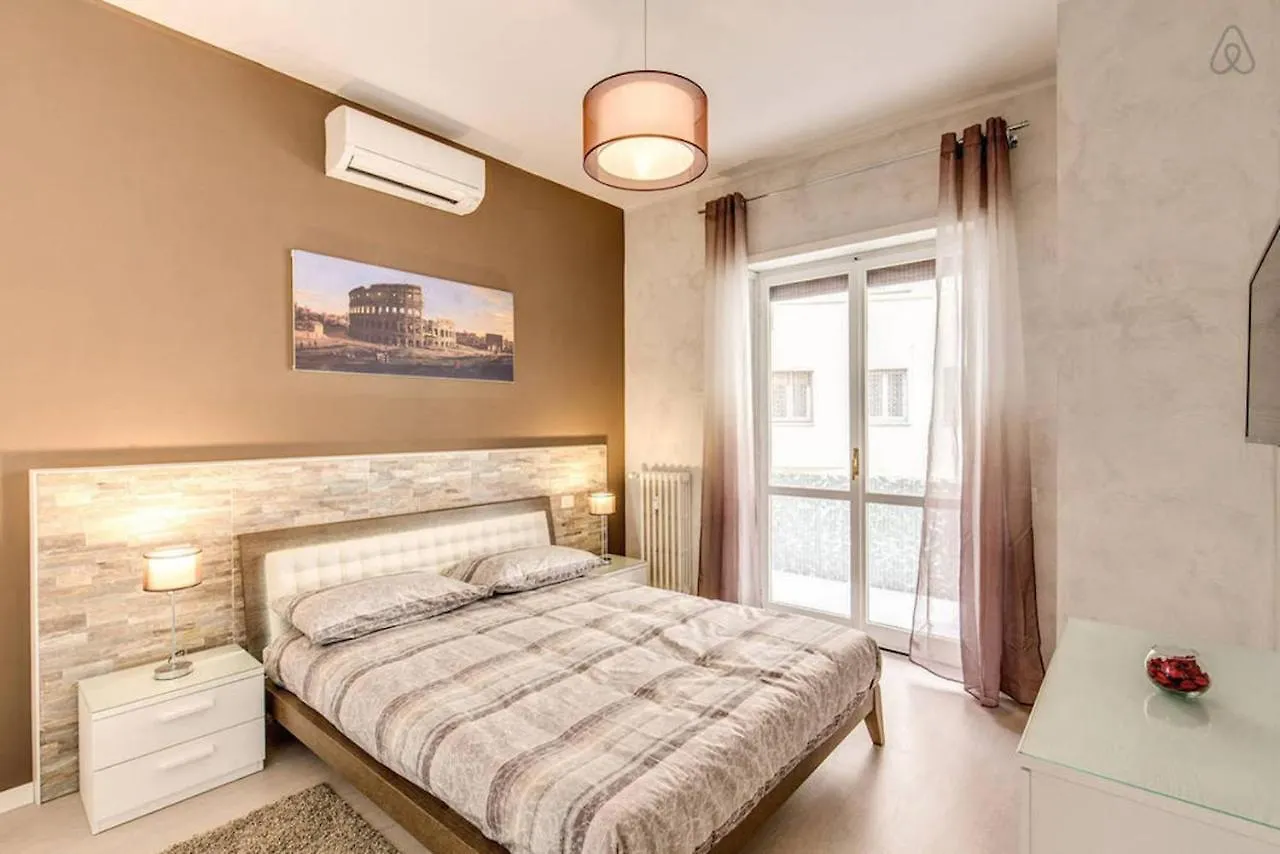 Apartment Via Domenico Silveri elérhetőségei